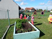 Pracujeme na zahrádce